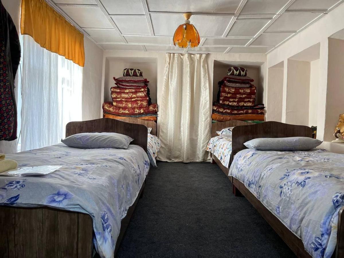 Tasmin Mexr Hostel サマルカンド エクステリア 写真