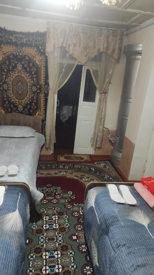 Tasmin Mexr Hostel サマルカンド エクステリア 写真